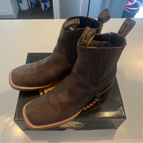 Boots Botas - Picture 2 of 3